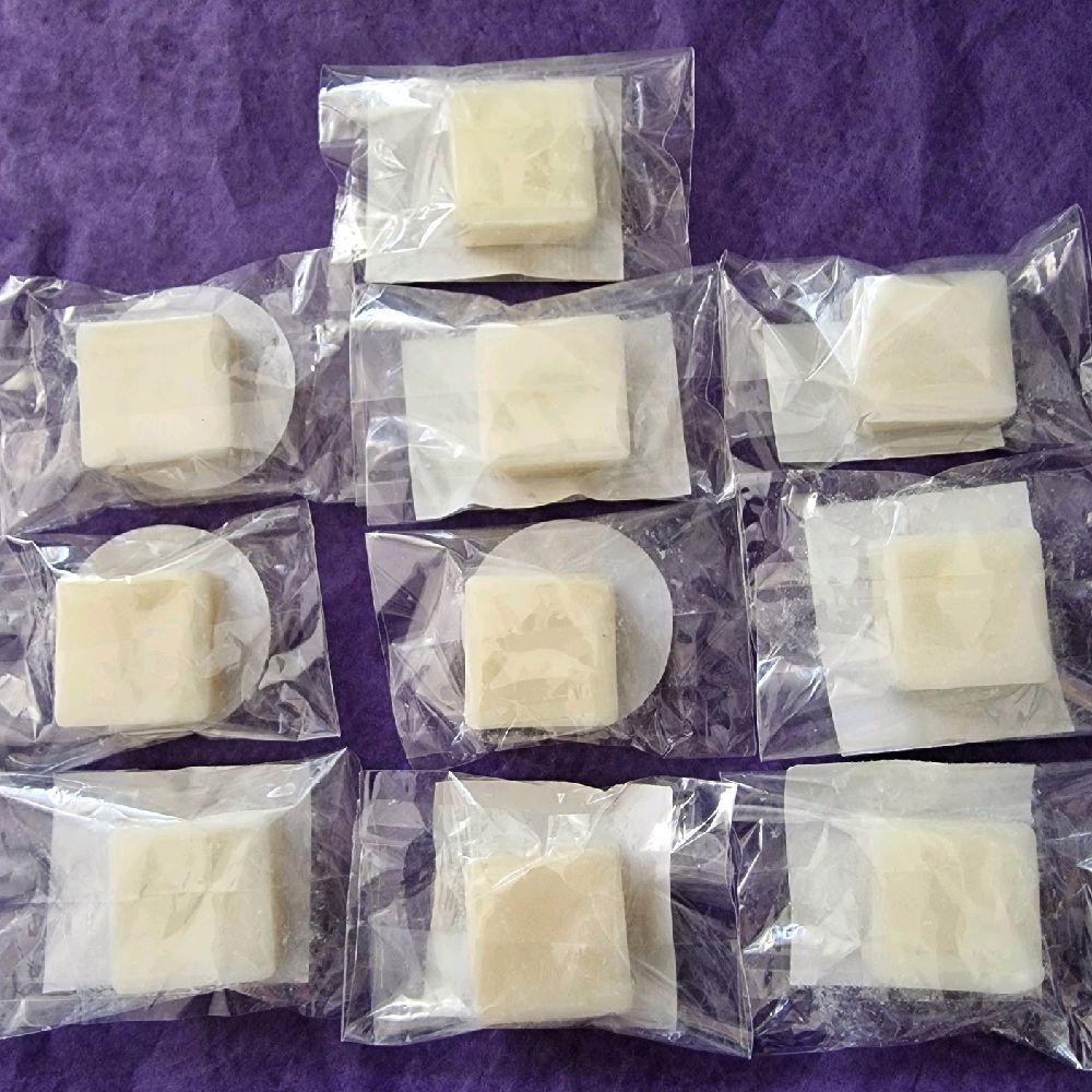 Mystery Mini Wax Melt Bundle, Vegan Friendly and Cruelty Free Soy Wax Melts