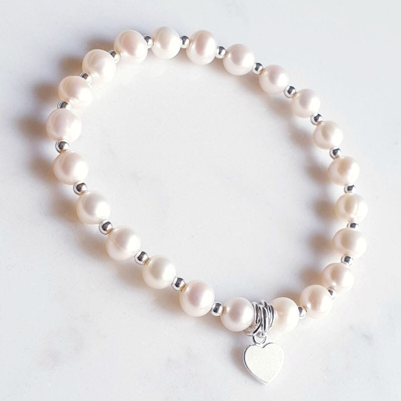 June Birthstone Bracelet Stretch, Freshwater Pearl Bracelet with Heart Charm Sterling Silver, June Birthday Gift Mum Wife Daughter Sister